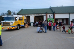 Crowd at Station 12